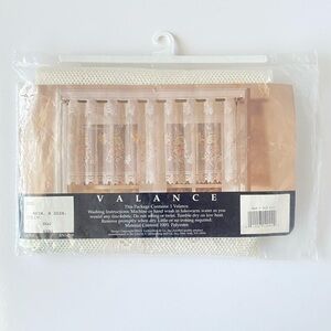 Valance Egg Color Mesh Curtain - 60 in. x 20 in. - Pre-owned